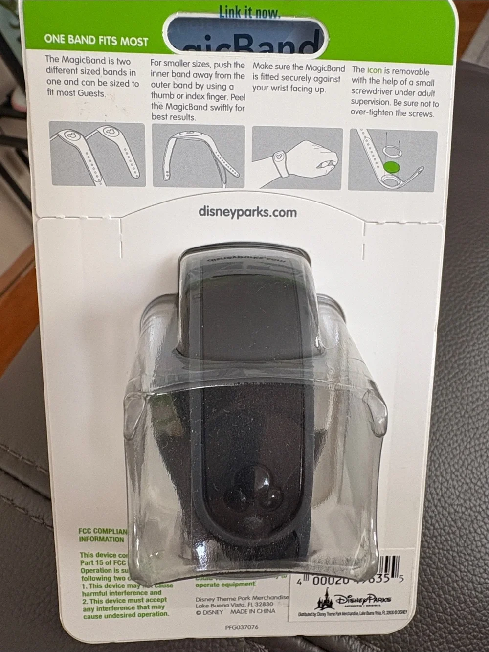 Disney Black MagicBand2 RFID Wristband with Mickey Icon